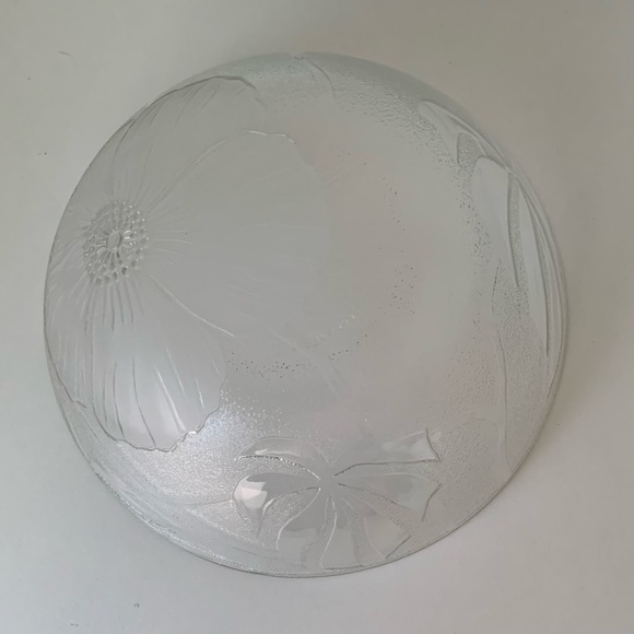 New vintage QUEBEC glass bowl - Picture 5 of 6
